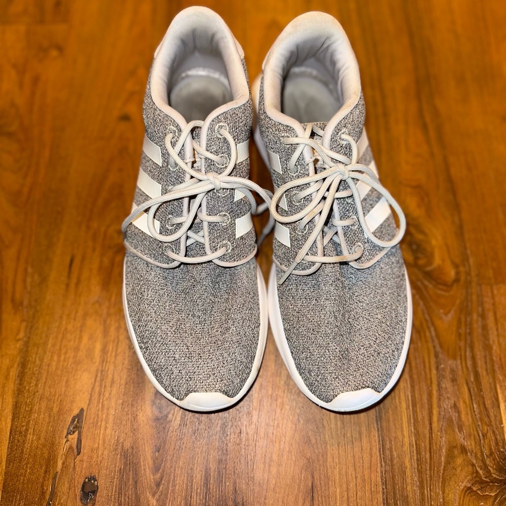 Size 8 - Adidas Cloudfoam QT Racer Light Onix W